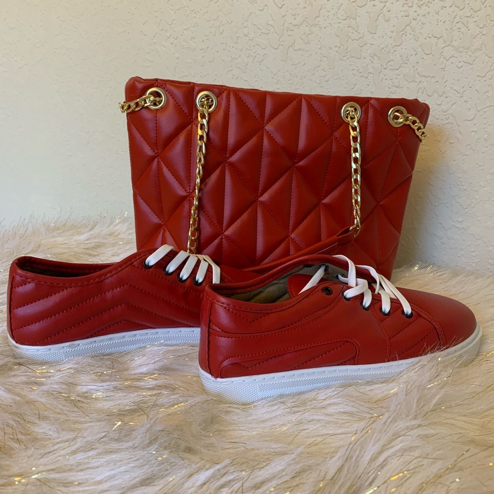 Sneaker & purse set